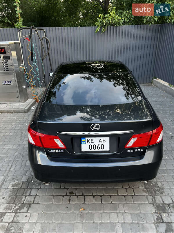 Седан Lexus ES 2008 в Кривом Роге