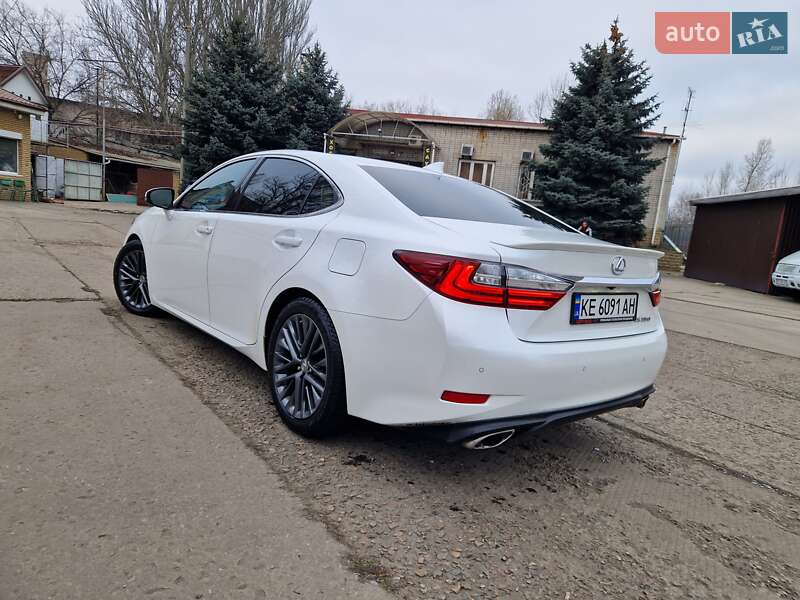 Седан Lexus ES 2016 в Дніпрі фото 6 Седан Lexus ES 2016 в Дніпрі