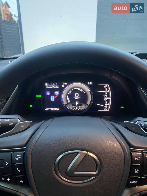 Седан Lexus ES 2019 в Киеве