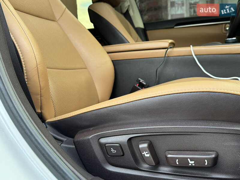 Седан Lexus ES 2016 в Сумах фото 12 Седан Lexus ES 2016 в Сумах