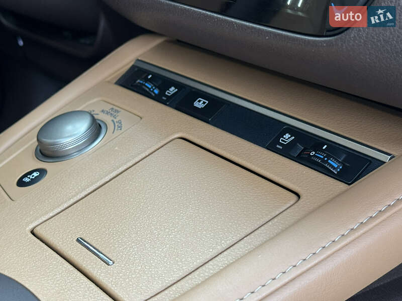 Седан Lexus ES 2016 в Сумах фото 16 Седан Lexus ES 2016 в Сумах