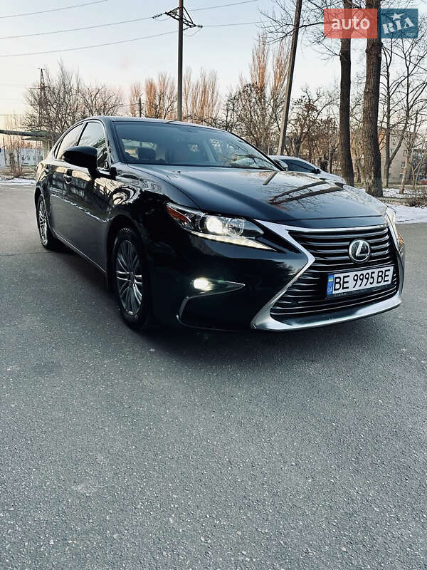 Седан Lexus ES 2017 в Николаеве фото 5 Седан Lexus ES 2017 в Николаеве