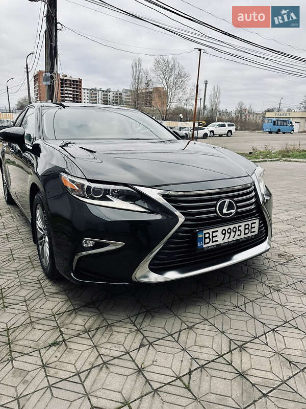 Седан Lexus ES 2017 в Николаеве фото 10 Седан Lexus ES 2017 в Николаеве