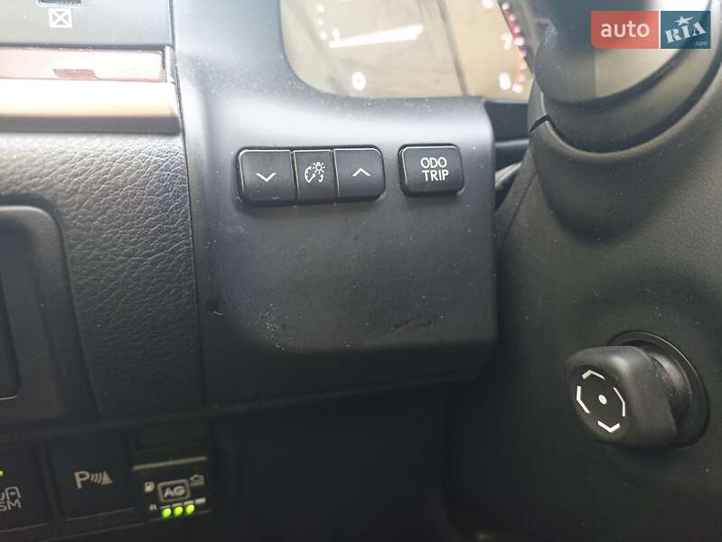 Седан Lexus ES 2014 в Хмельницком