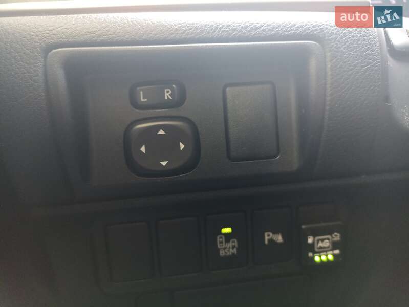 Седан Lexus ES 2014 в Хмельницком