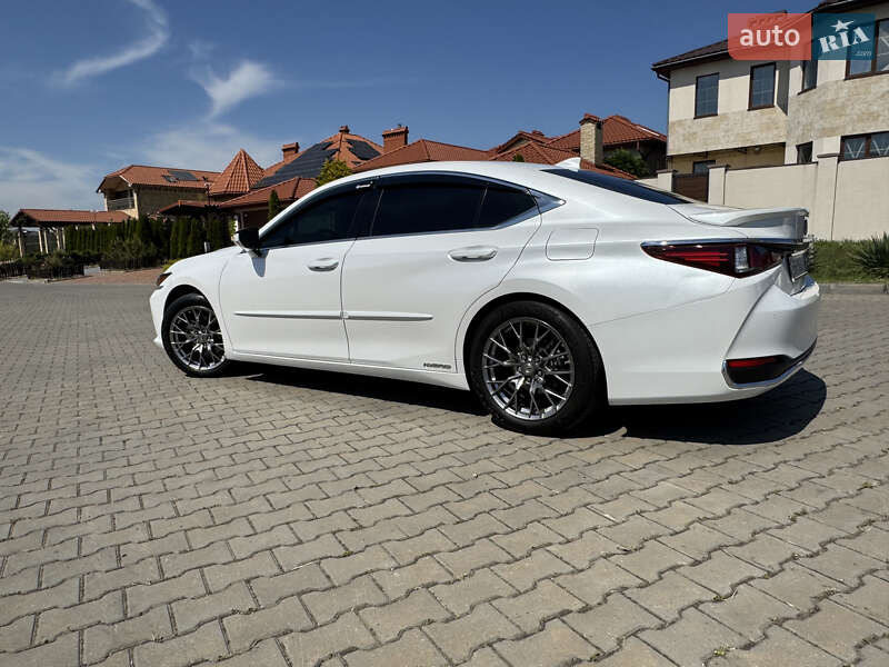 Седан Lexus ES 2020 в Одессе