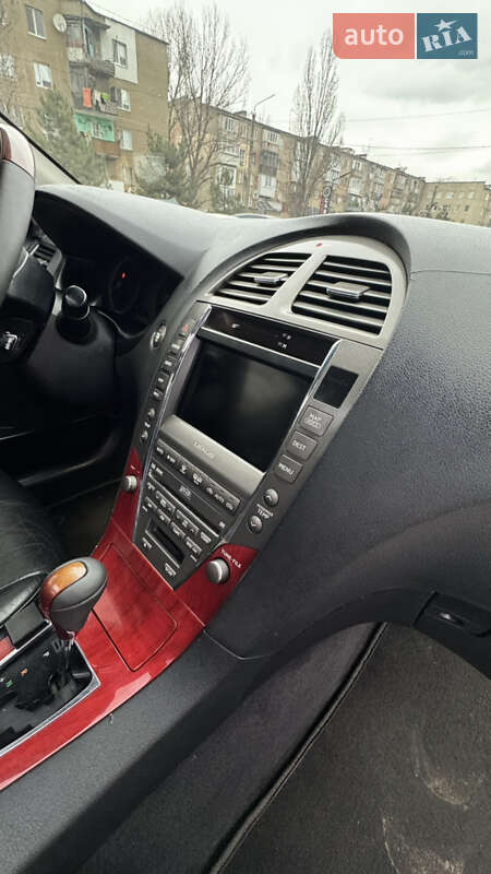 Седан Lexus ES 2008 в Белгороде-Днестровском
