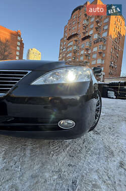 Седан Lexus ES 2007 в Киеве