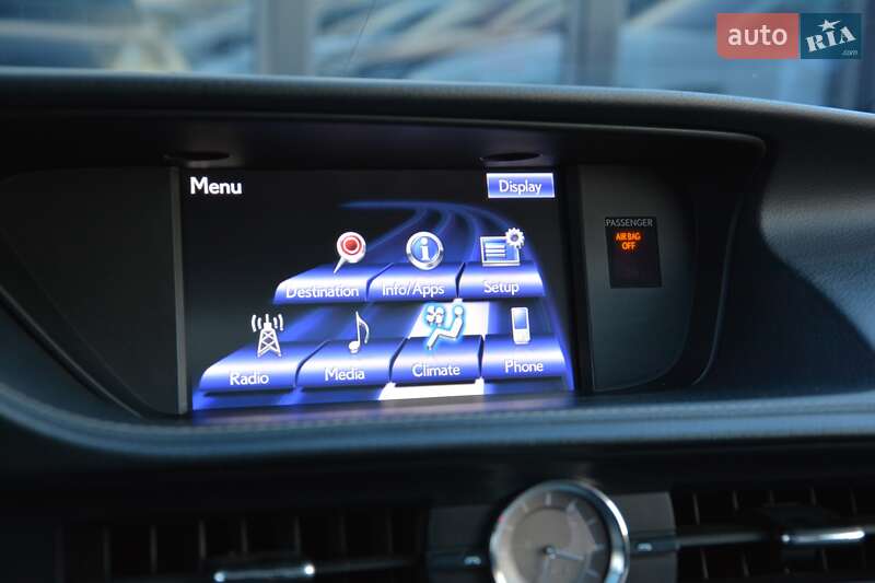 Седан Lexus ES 2013 в Киеве