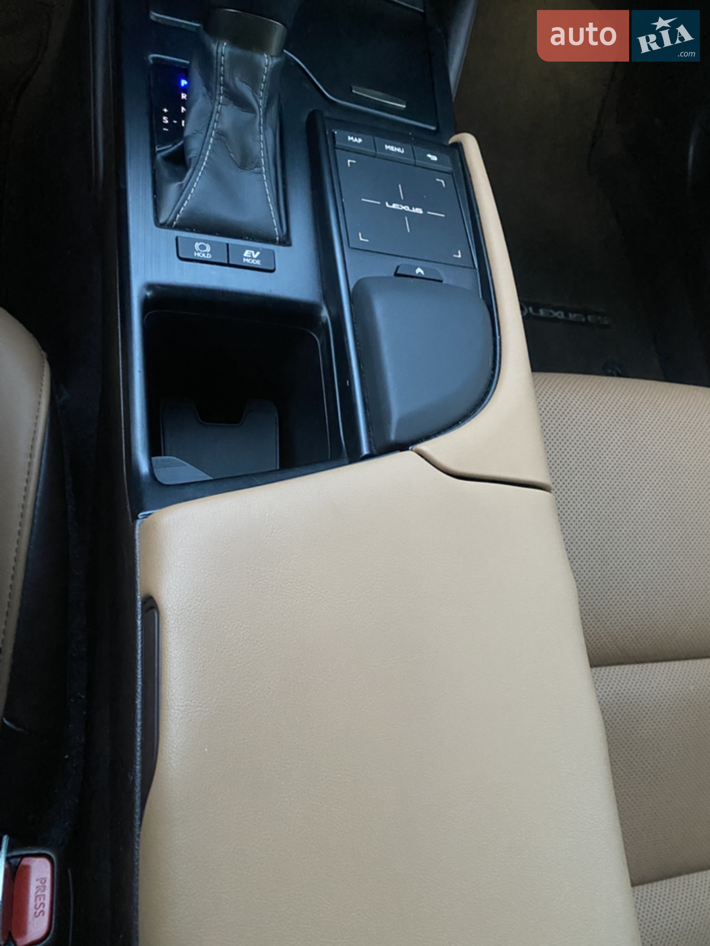 2019 Lexus ES - мініатюра 16