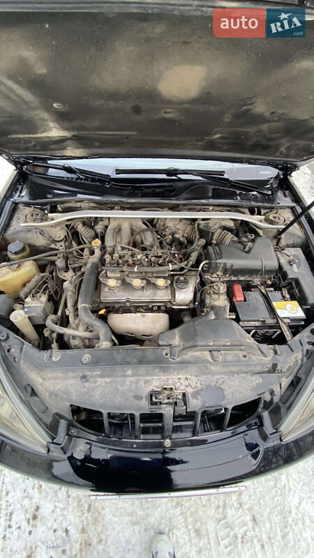 Седан Lexus ES 2001 в Крыжополе