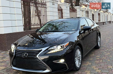 Седан Lexus ES 2017 в Одессе