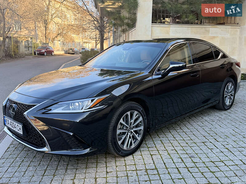 Седан Lexus ES 2023 в Одессе