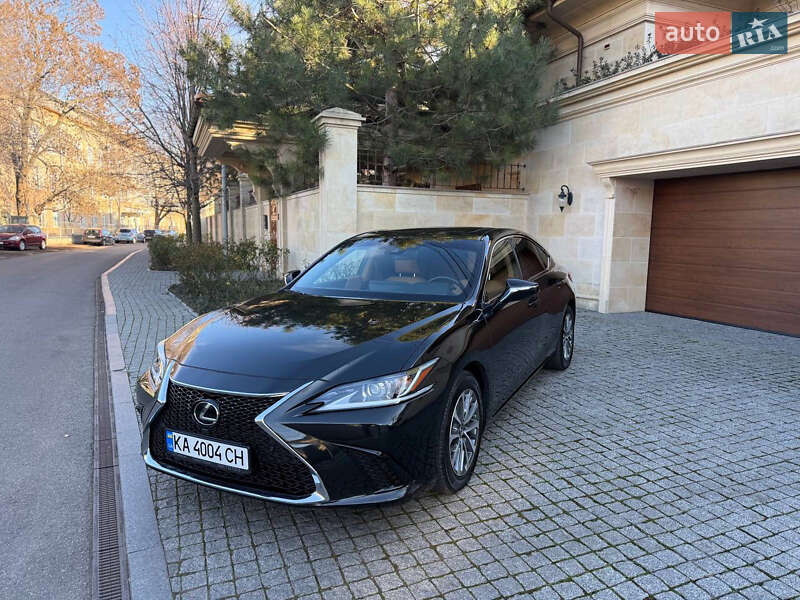 Седан Lexus ES 2023 в Одессе