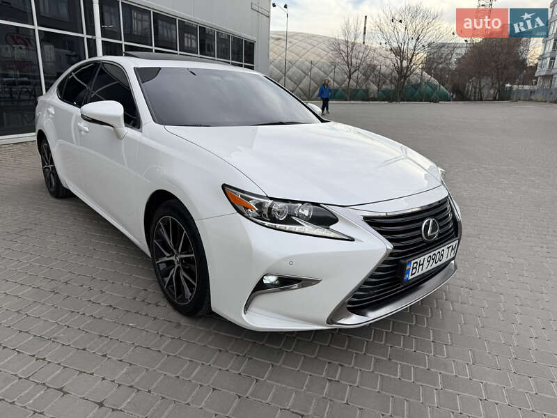 Седан Lexus ES 2017 в Одессе