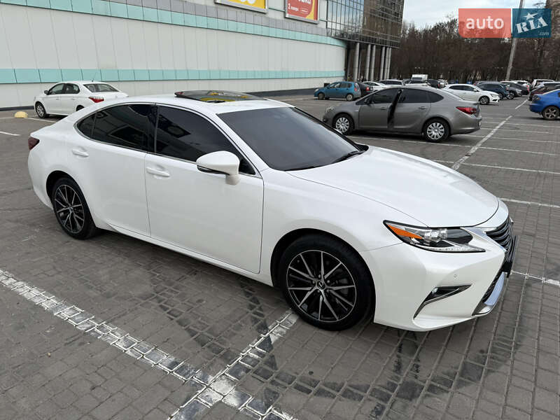 Седан Lexus ES 2017 в Одессе