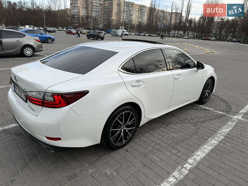 Седан Lexus ES 2017 в Одессе