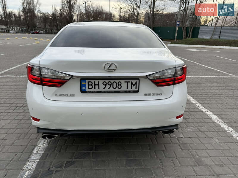 Седан Lexus ES 2017 в Одессе