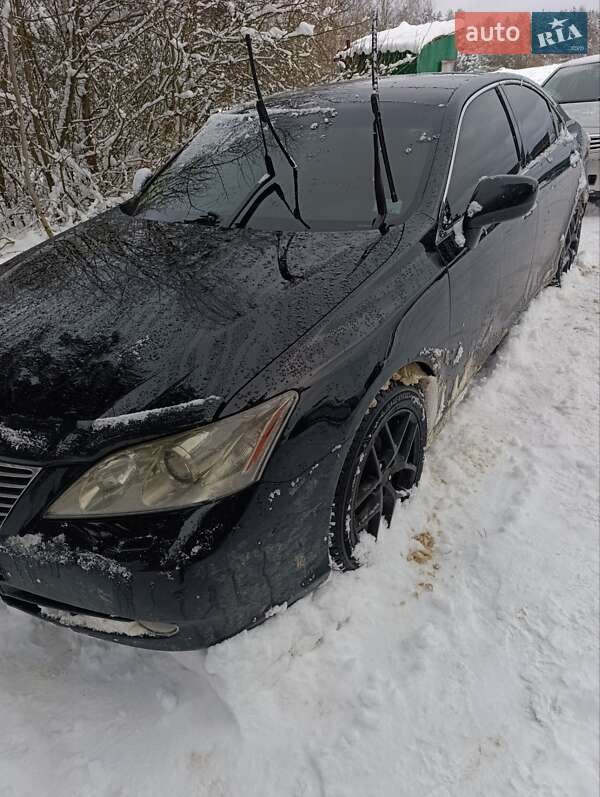 Седан Lexus ES 2008 в Львове