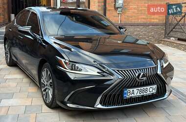 Седан Lexus ES 2020 в Кропивницком