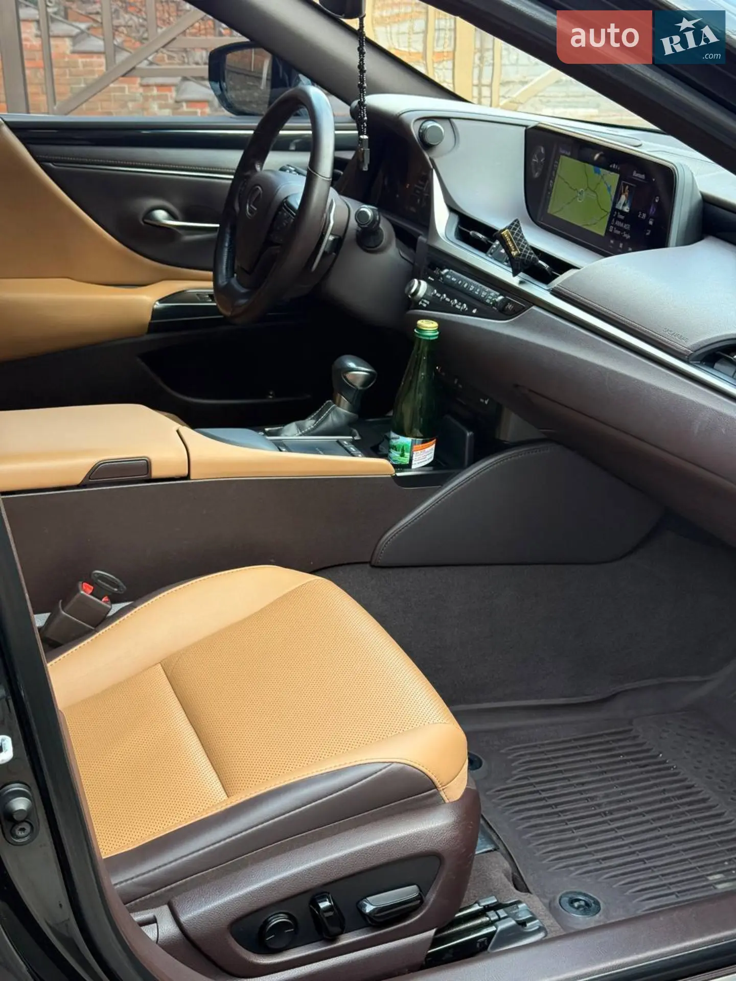 2020 Lexus ES - мініатюра 11
