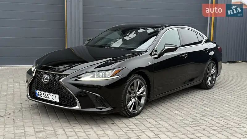 Lexus ES 2019