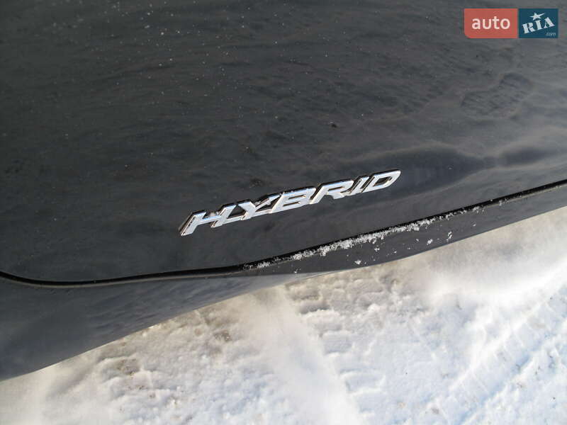 Седан Lexus ES 2016 в Киеве