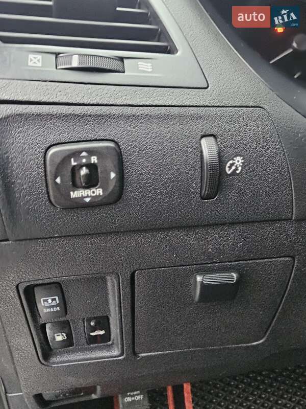 Седан Lexus ES 2006 в Киеве