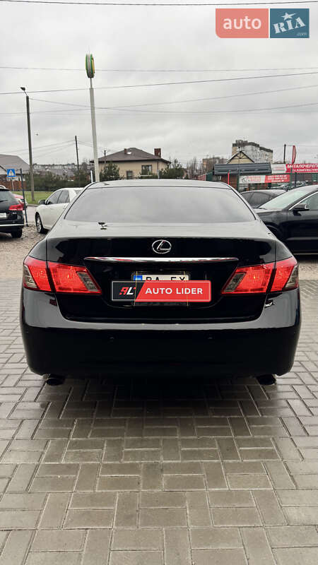Седан Lexus ES 2008 в Кропивницком