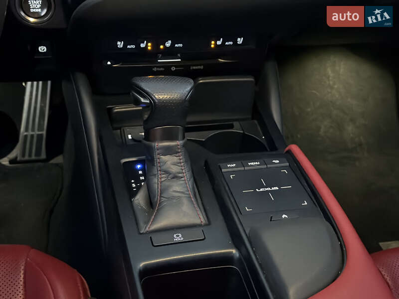 Седан Lexus ES 2020 в Одесі