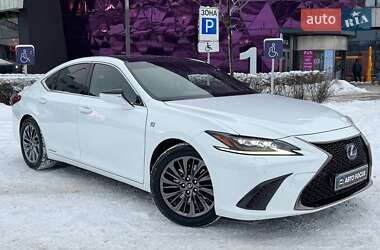Седан Lexus ES 2020 в Києві