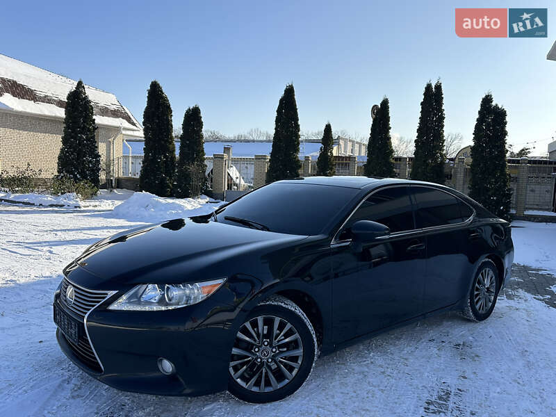 Седан Lexus ES 2013 в Харькове