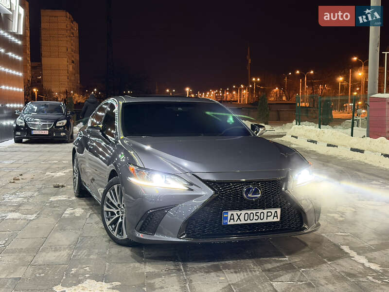 Седан Lexus ES 2019 в Харькове фото 2 Седан Lexus ES 2019 в Харькове
