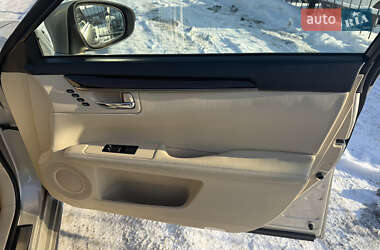Седан Lexus ES 2014 в Киеве