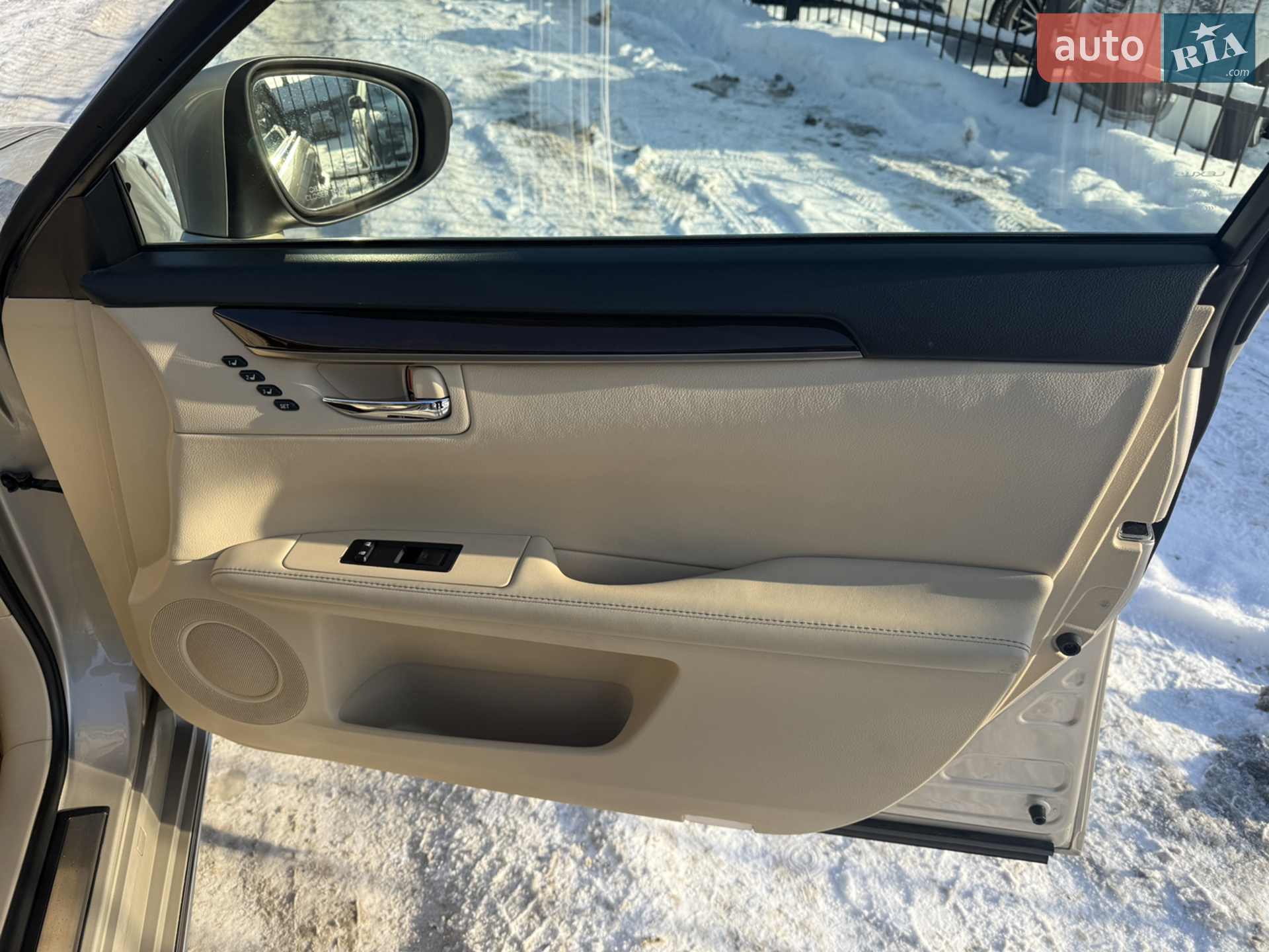 2014 Lexus ES - мініатюра 15