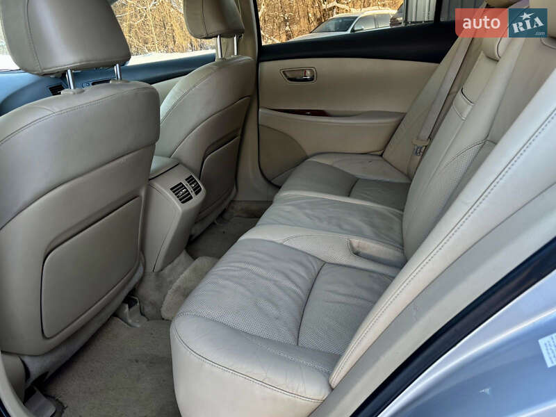 Седан Lexus ES 2008 в Львове