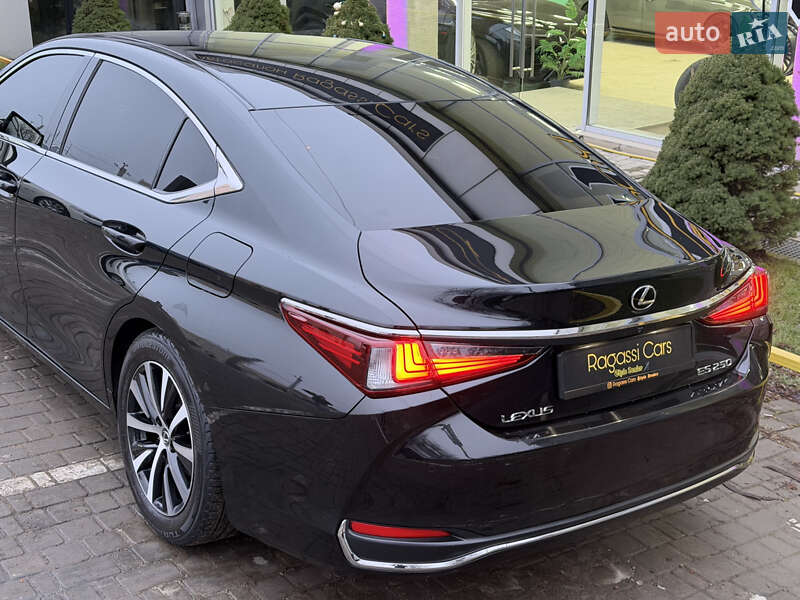 Седан Lexus ES 2020 в Одессе фото 13 Седан Lexus ES 2020 в Одессе