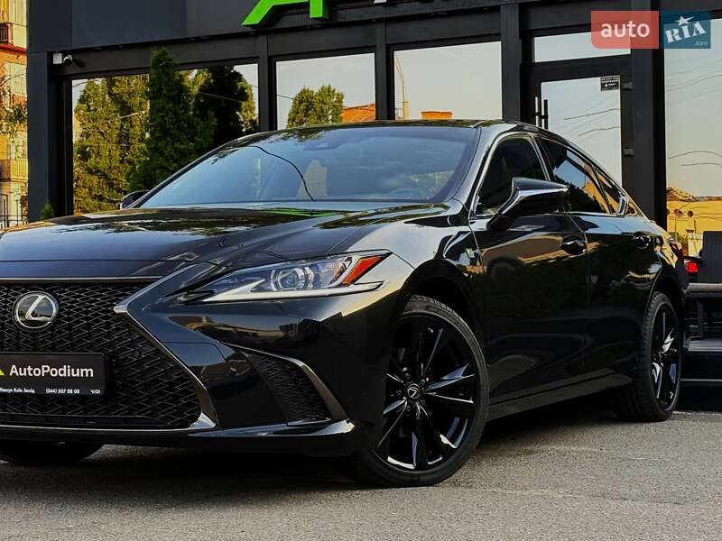 Седан Lexus ES 2023 в Киеве