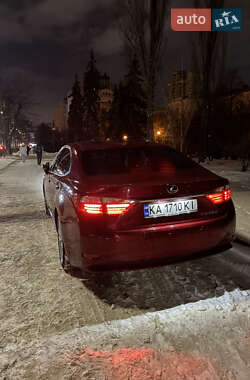 Седан Lexus ES 2014 в Киеве