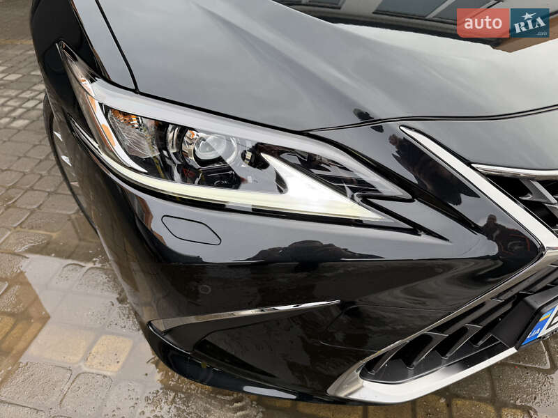 Седан Lexus ES 2024 в Самборі фото 10 Седан Lexus ES 2024 в Самборі
