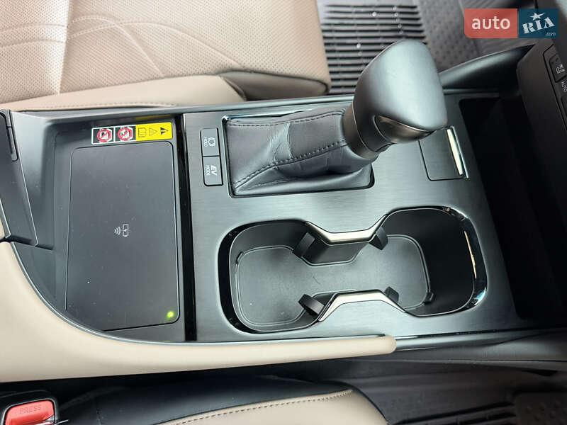 Седан Lexus ES 2024 в Самборі фото 18 Седан Lexus ES 2024 в Самборі