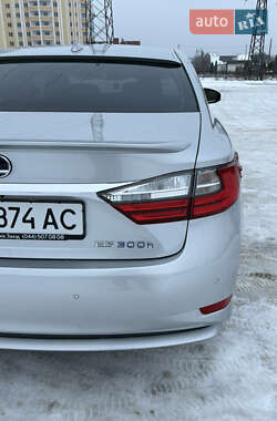 Седан Lexus ES 2014 в Киеве