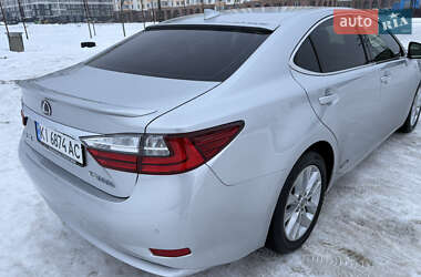 Седан Lexus ES 2014 в Киеве