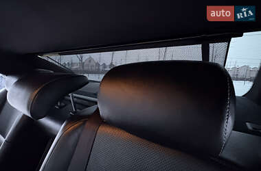 Седан Lexus ES 2014 в Киеве