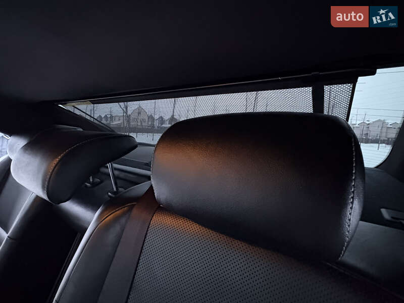 Седан Lexus ES 2014 в Киеве фото 41 Седан Lexus ES 2014 в Киеве