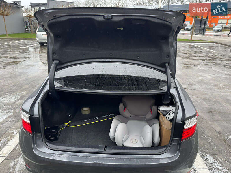 Седан Lexus ES 2013 в Владимире фото 6 Седан Lexus ES 2013 в Владимире