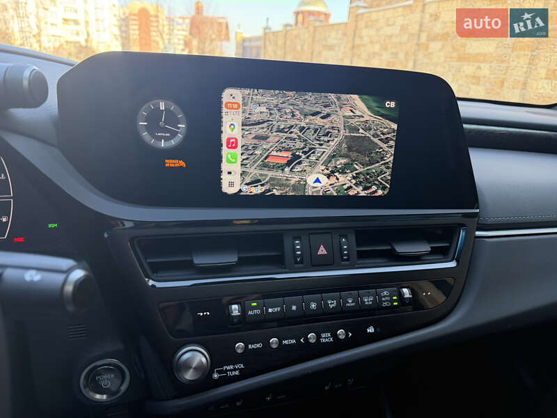 Седан Lexus ES 2024 в Одессе