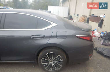 Седан Lexus ES 2023 в Запорожье