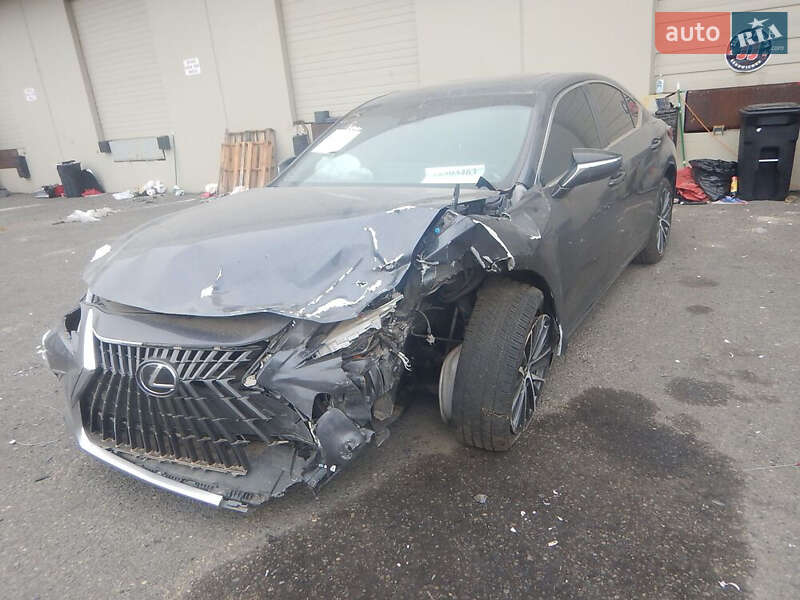 Седан Lexus ES 2023 в Запорожье