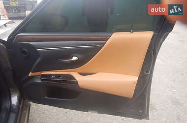 Седан Lexus ES 2023 в Запорожье